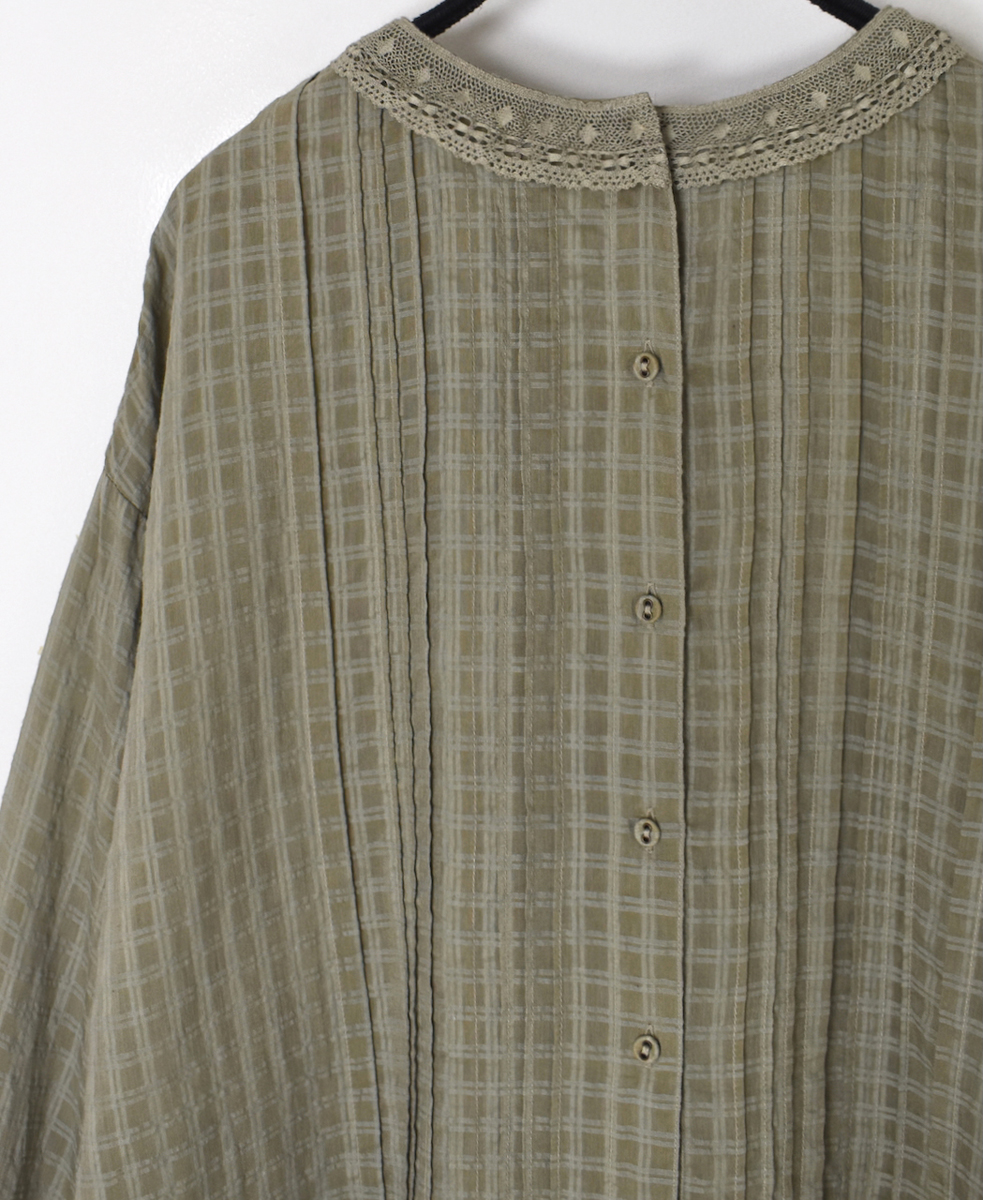 INMDS25713(シャツ) HANDWOVEN COTTON/SILK SELF CHECK LACE COLLAR PINTUCK SHIRT
