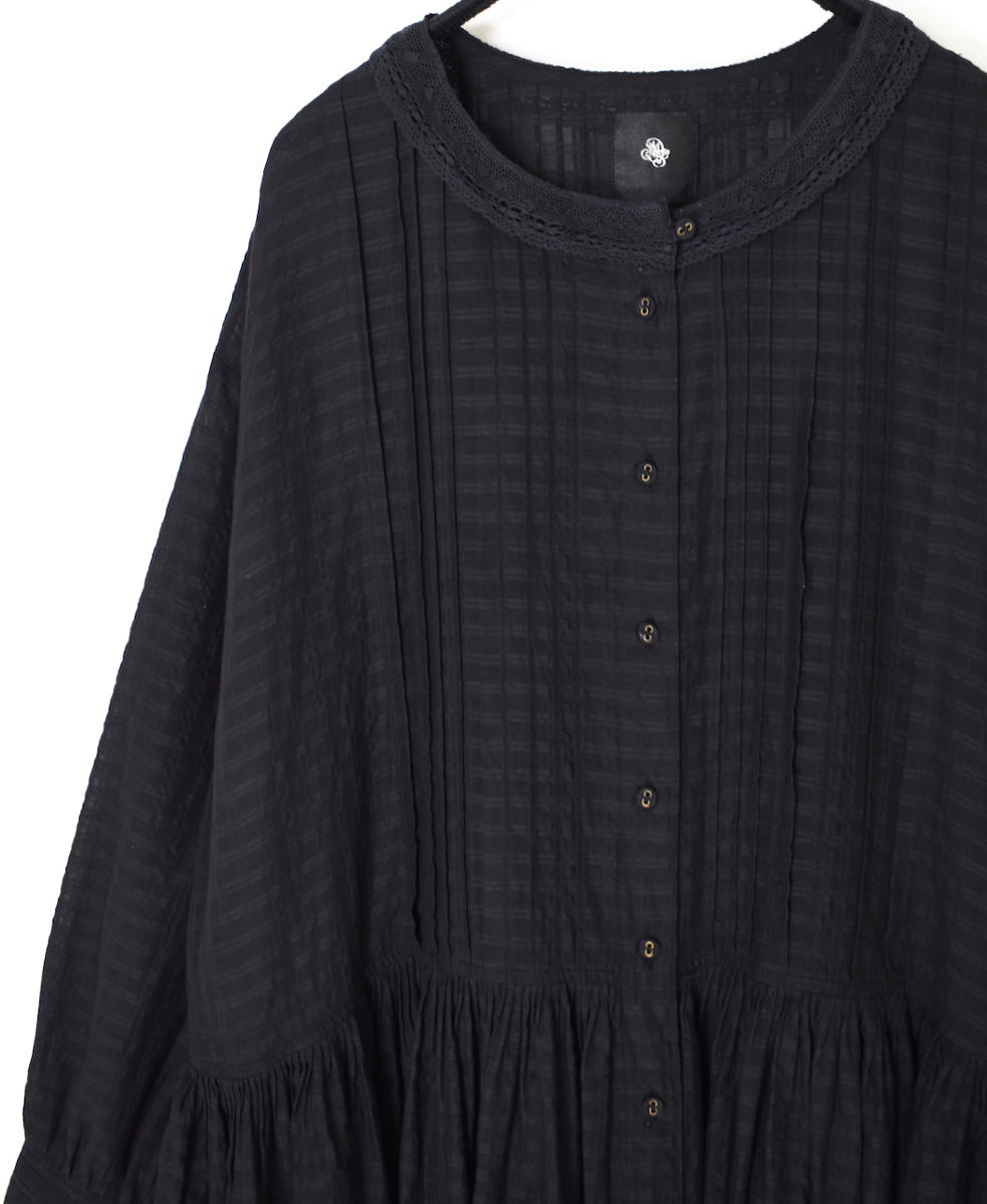 INMDS25714(ワンピース) HANDWOVEN COTTON/SILK SELF CHECK LACE COLLAR DRESS WITH PINTUCK