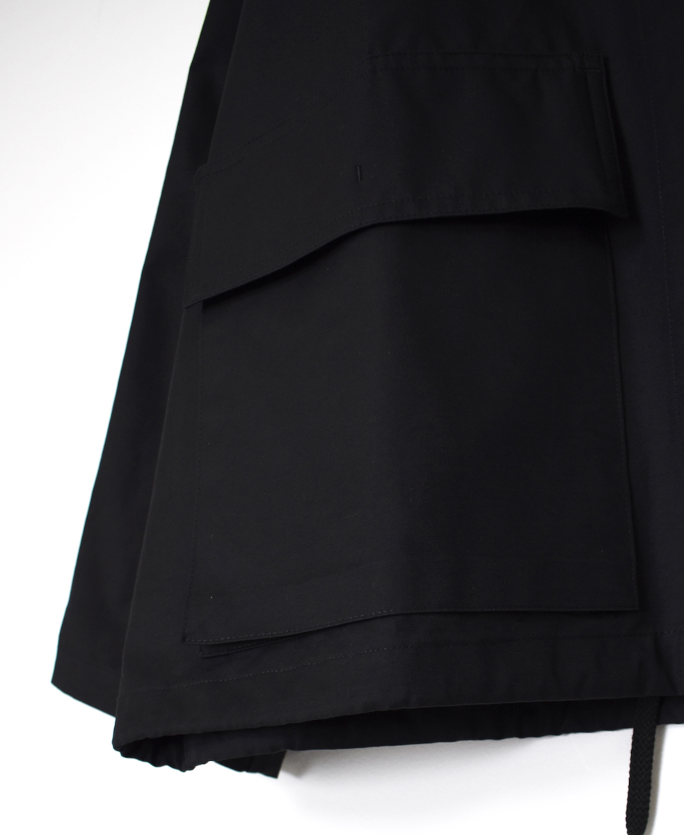 NHT2511KT(コート) COTTON / NYLON HOODED PARKA WITH GUSSEED POCKET