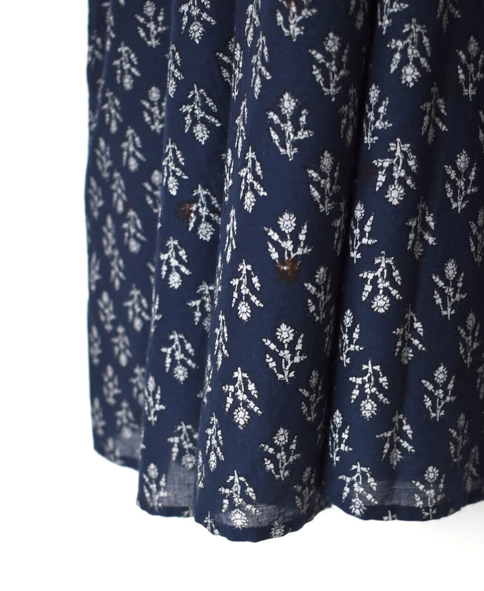NMDS25553(ワンピース) 80s COTTON VOILE FLOWER BLOCK PRINT RAJASTHAN TUCK GATHERED NO/SL QUILTING DRESS