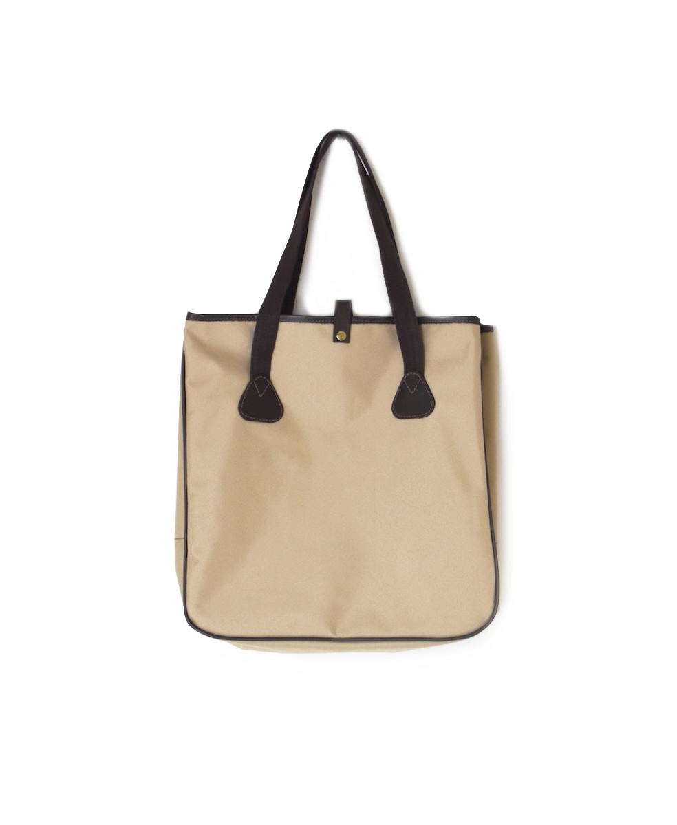 NQG0752P (バッグ) 600 DENIER PVC TOTE BAG (L)