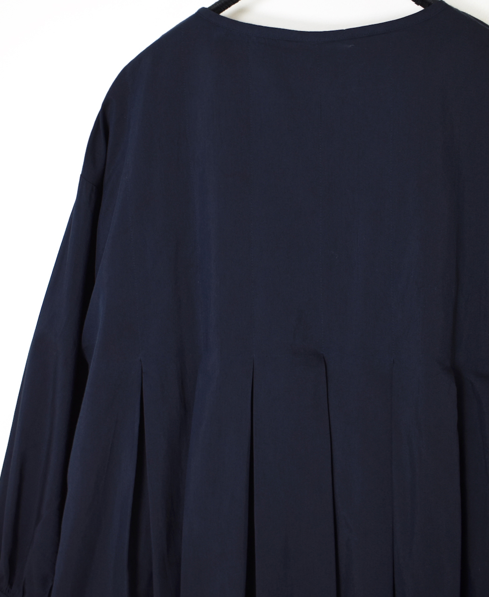 INMDS25743(ワンピース) BANGALORE COTTON/SILK PLAIN INVERTED PLEATS L/SL DRESS WITH LINING