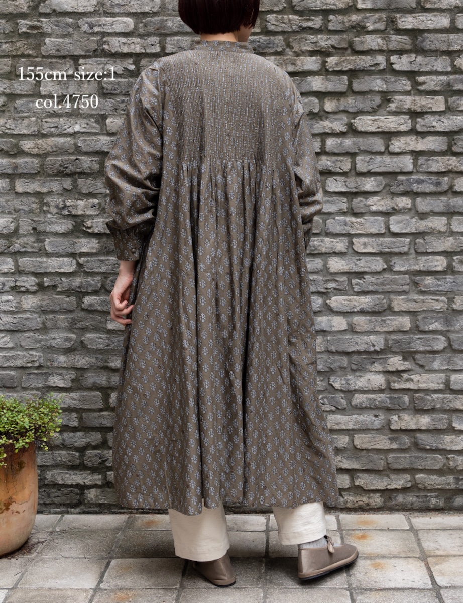 NMDS25554(ワンピース) 80s COTTON VOILE FLOWER BLOCK PRINT MINI PINTUCK BANDED COLLAR SHIRT DRESS