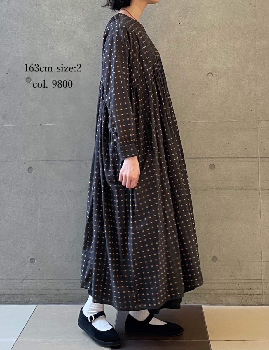 INMDS25772(ワンピース) 80s COTTON VOILE CONTRAST FLOWER HAND SCREEN PRINT CREW-NECK BACK OPENING DRESS WITH MINI PINTUCK
