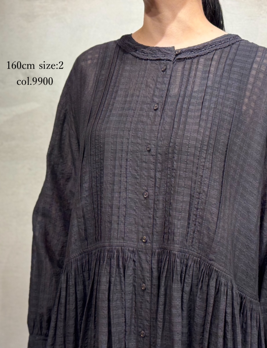 INMDS25714(ワンピース) HANDWOVEN COTTON/SILK SELF CHECK LACE COLLAR DRESS WITH PINTUCK