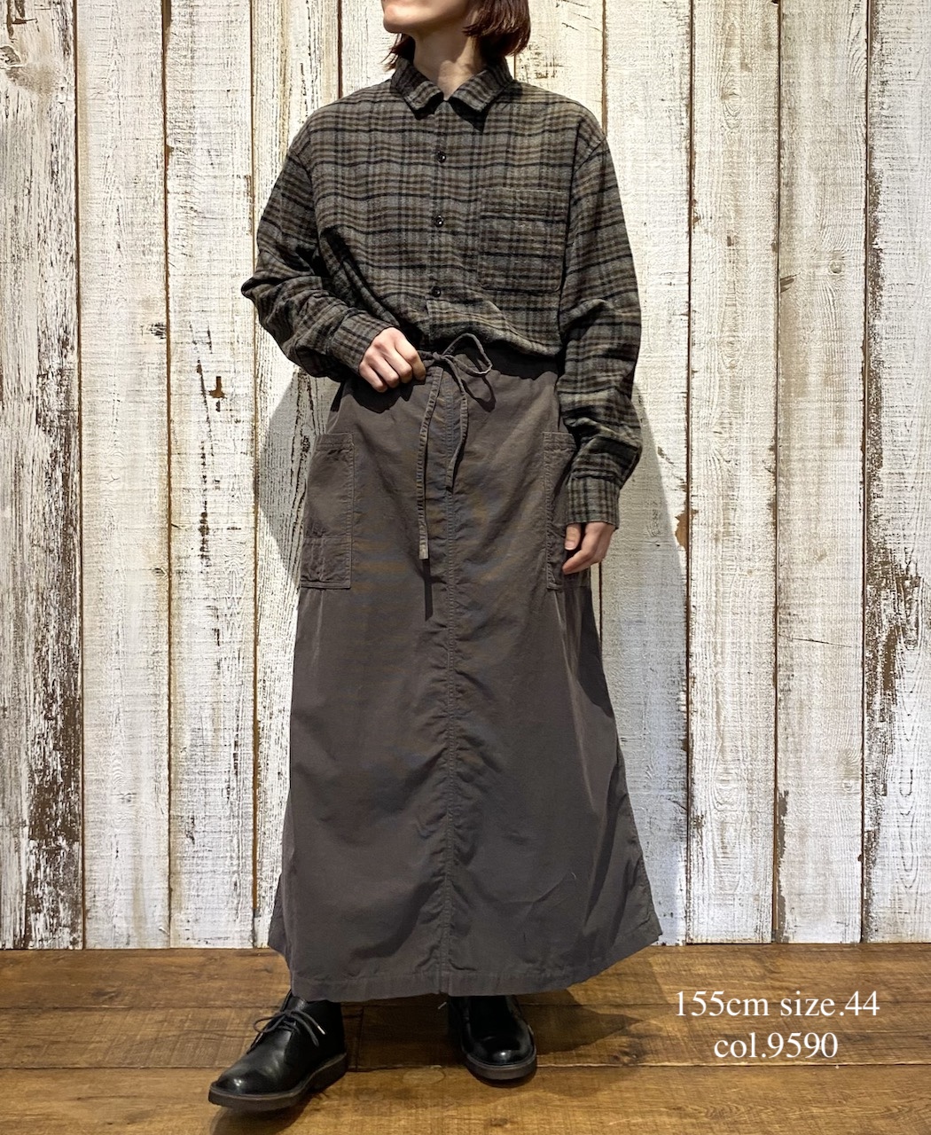INHT2554CD(スカート) 26 WALES CORDUROY OVERDYE EASY SKIRT