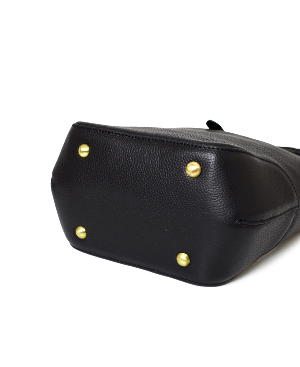 SVMDS2551F(バッグ) GRAINED LEATHER ONE HANDLE BAG