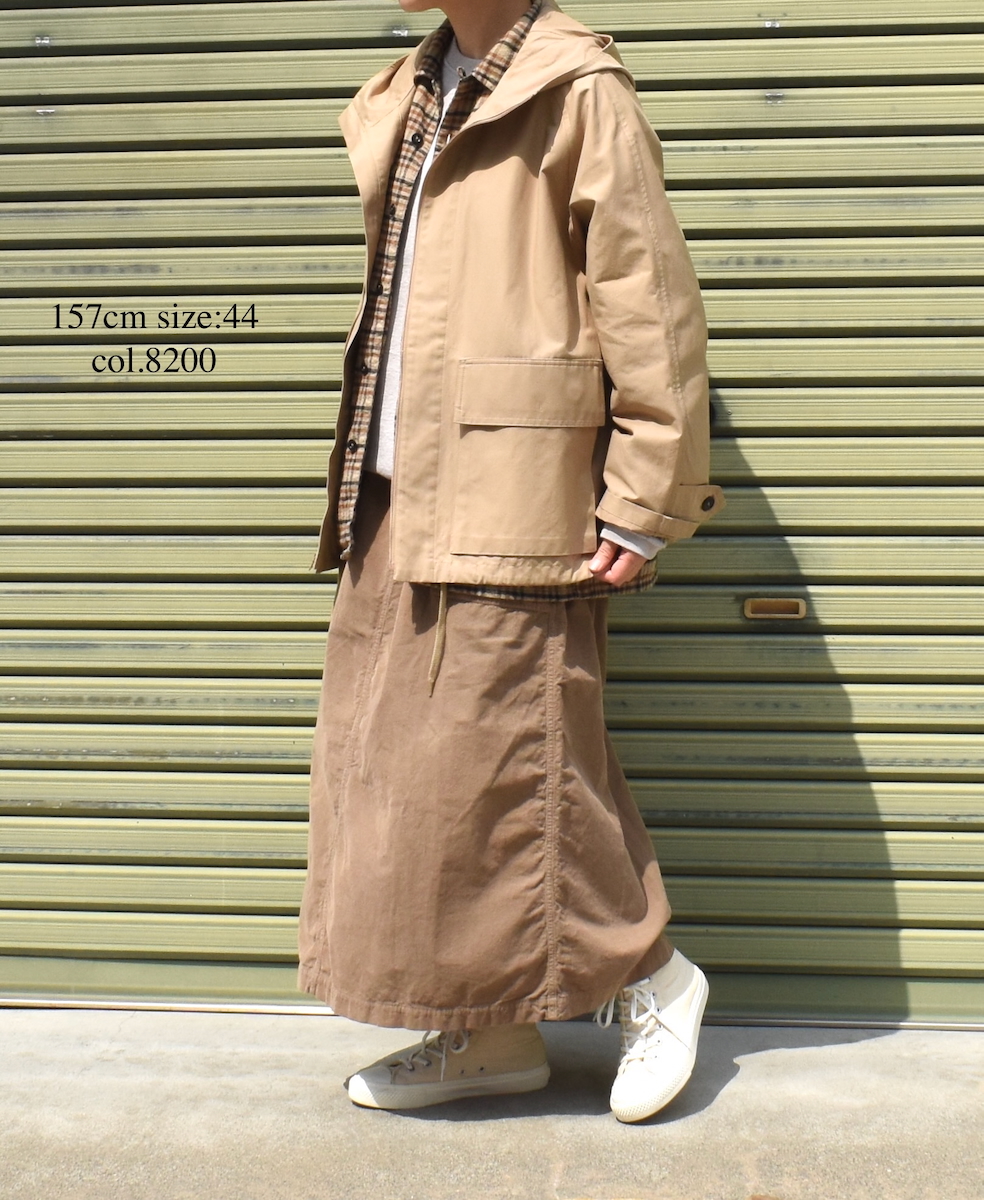 NHT2511KT(コート) COTTON / NYLON HOODED PARKA WITH GUSSEED POCKET