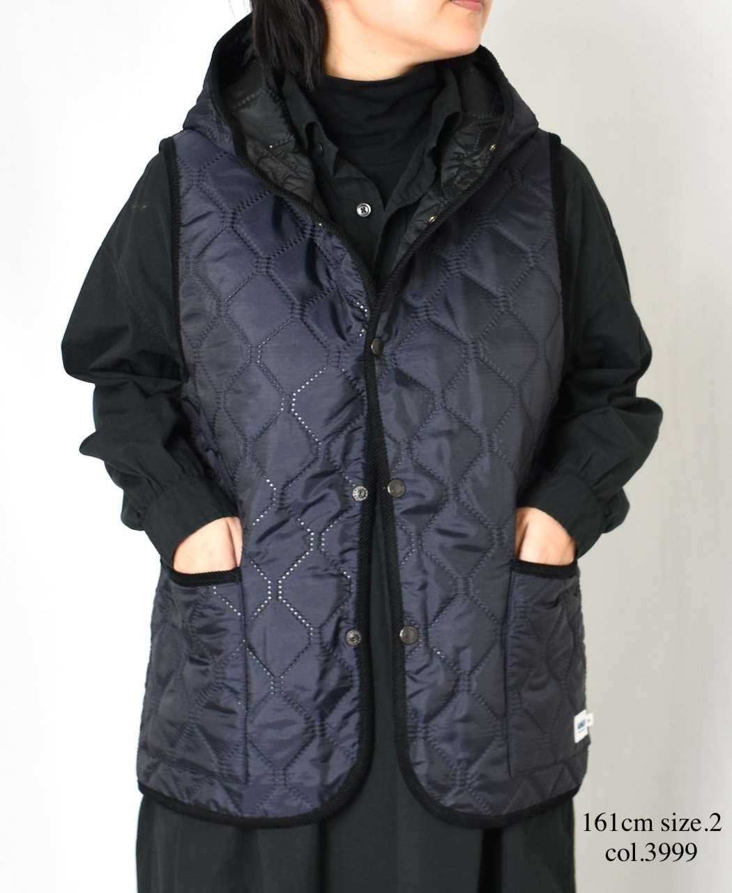 NAM2351PP (ベスト) POLY×POLY HEAT QUILT HOODED VEST