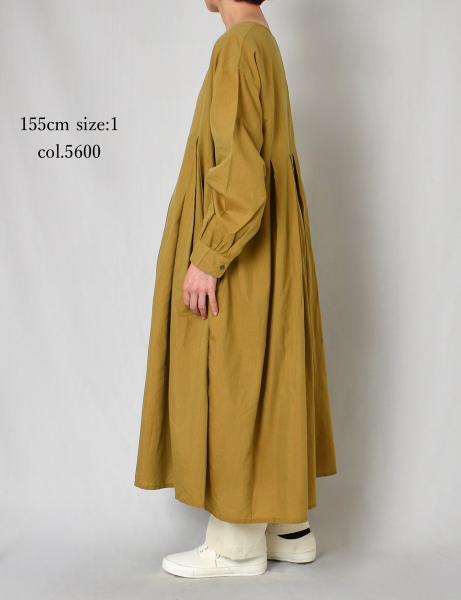 INMDS25743(ワンピース) BANGALORE COTTON/SILK PLAIN INVERTED PLEATS L/SL DRESS WITH LINING