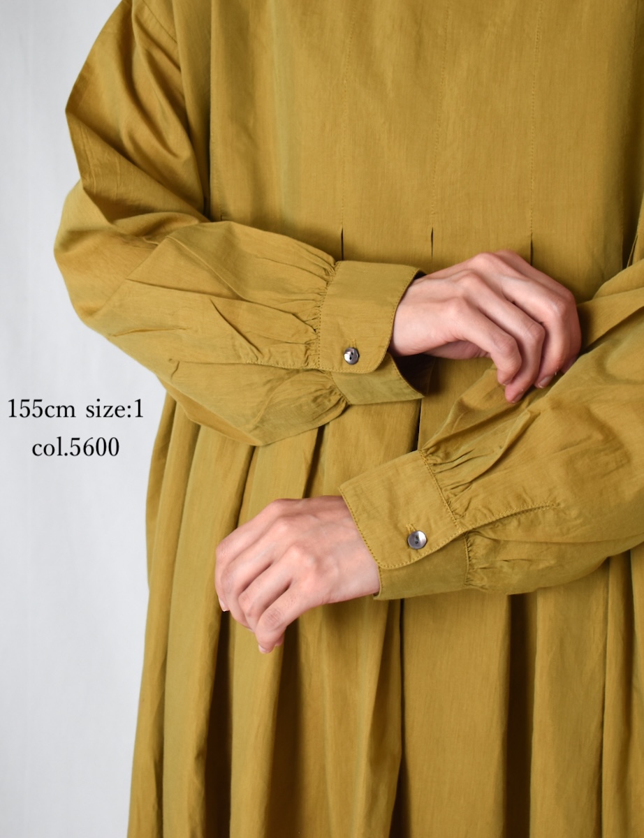 INMDS25743(ワンピース) BANGALORE COTTON/SILK PLAIN INVERTED PLEATS L/SL DRESS WITH LINING