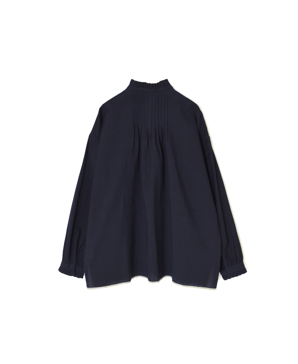 INMDS25721(シャツ) HANDWOVEN HEAVY COTTON PLAIN FRILL COLLAR BACK PINTUCK SHIRT
