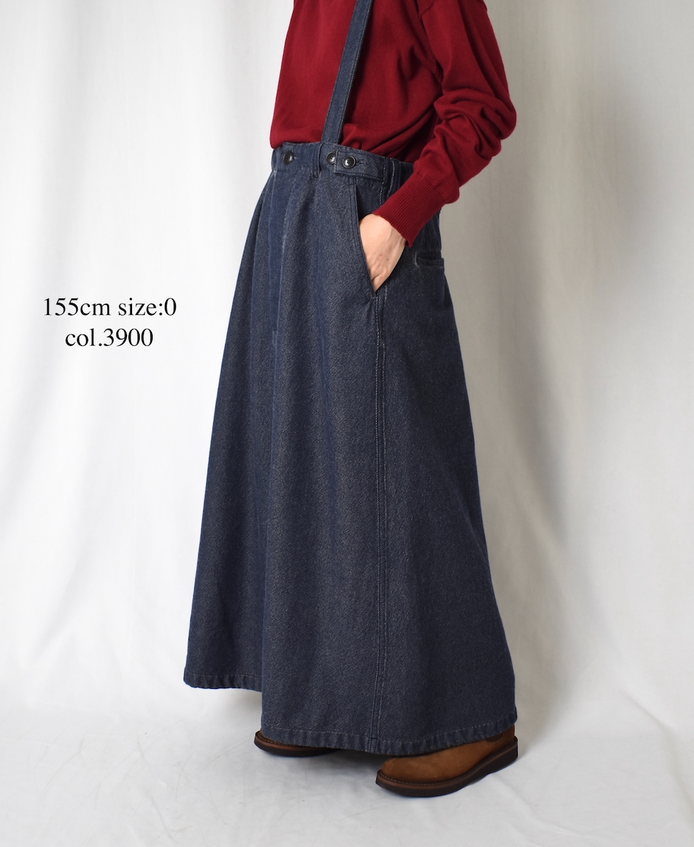 ISNAM2574(スカート) WOOL COTTON TWILL ADJUSTER TACK SKIRT WITH SUSPENDERS