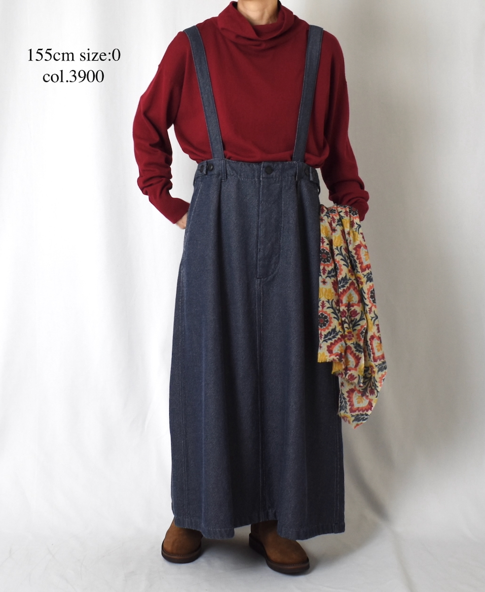 ISNAM2574(スカート) WOOL COTTON TWILL ADJUSTER TACK SKIRT WITH SUSPENDERS