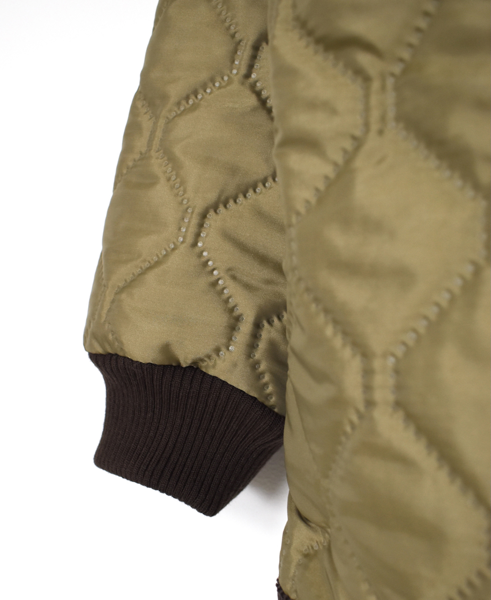 NAM2561PP(ジャケット) PLAIN POLYESTERxPLAIN POLYESTER HEAT QUILT OVERSIZED HOODED JACKET WITH RIBBED CUFF