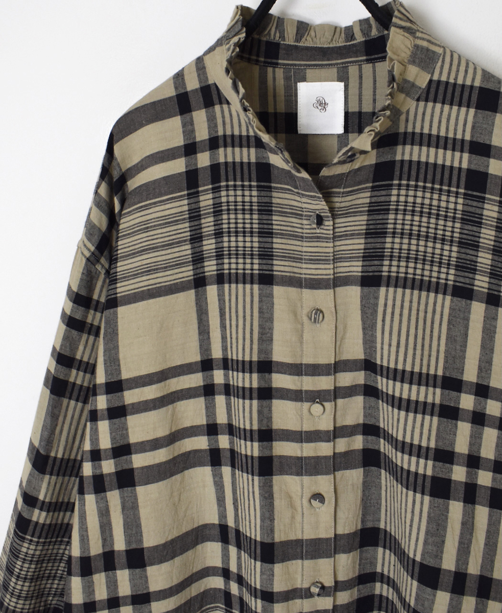 INMDS25731(シャツ) HANDWOVEN HEAVY COTTON CHECK FRILL COLLAR BACK PINTUCK SHIRT