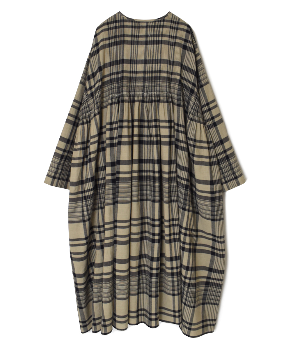 INMDS25734(ワンピース) HANDWOVEN HEAVY COTTON CHECK CREW-NECK DRESS WITH MINI PINTUCK