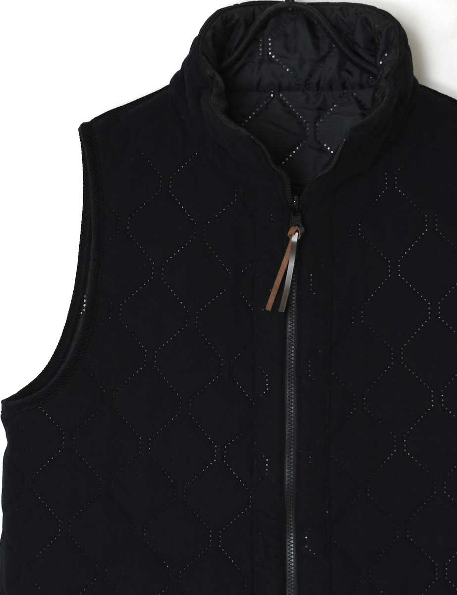 NAM2551(ベスト) PLAIN POLYESTER×FREECE HEAT QUILT HIGH-NECK FULL DOUBLE ZIP-UP REVERSIBLE LONG VEST