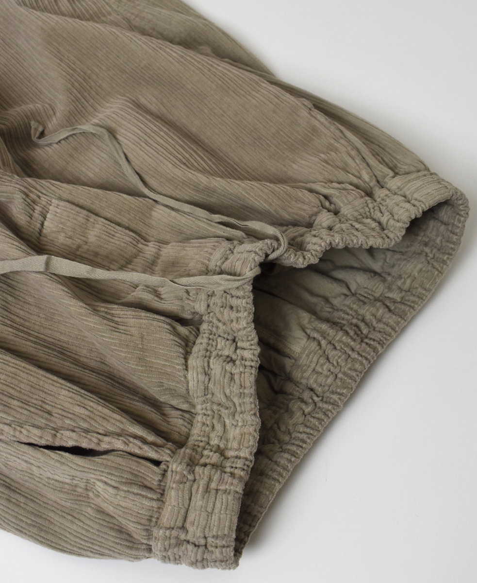 NVL2564D(パンツ)WIDE&NARROW WALE CORDUROY(OVERDYE) 60'S ORGANIC CAMBRIC EASY PANTS