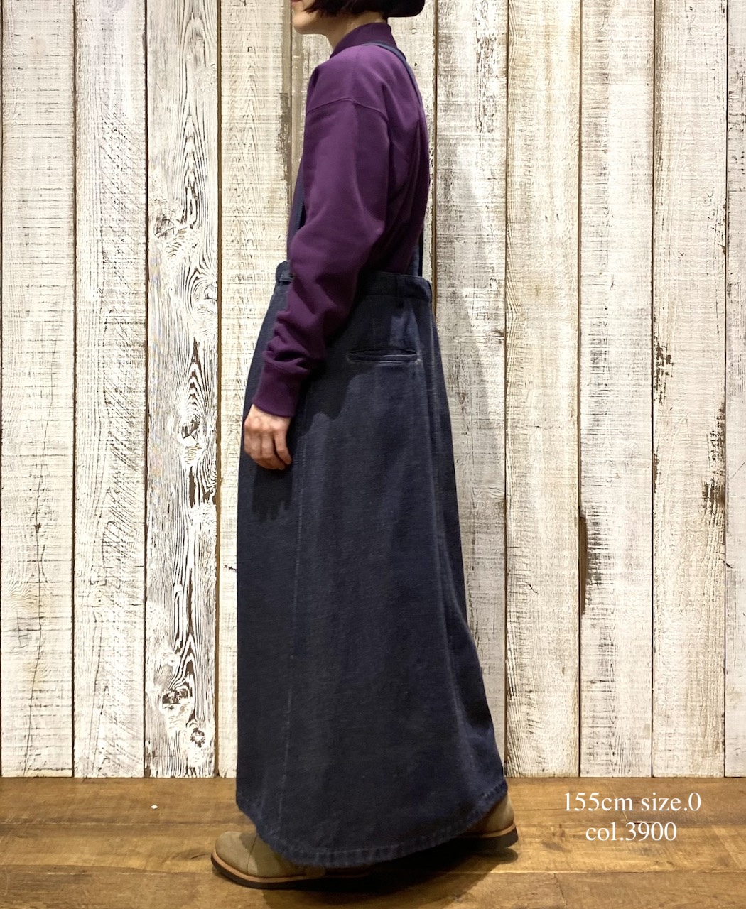 ISNAM2574(スカート) WOOL COTTON TWILL ADJUSTER TACK SKIRT WITH SUSPENDERS