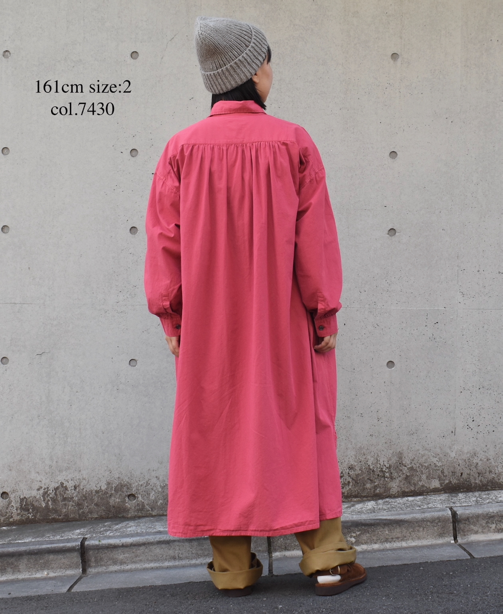 INAM2555PD(ワンピース) 40s POPLIN OVER DYE WORK GATHERED SHIRT DRESS