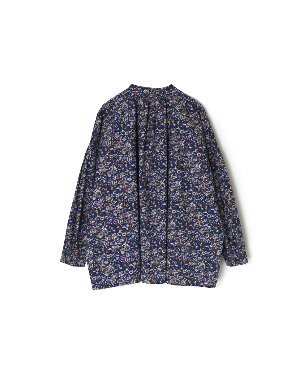 NSL25551(シャツ) 40s POPLIN MEDIUM FLOWER PRINT BANDED COLLAR SHIRT WITH GATHER