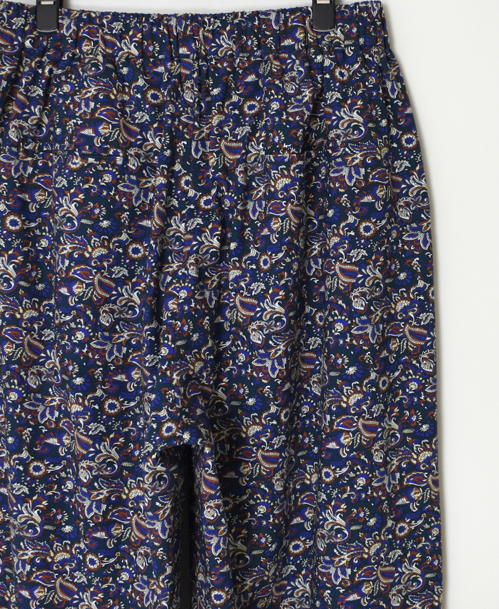 NSL25555(パンツ) 40s POPLIN MEDIUM FLOWER PRINT TAPERED EASY PANTS