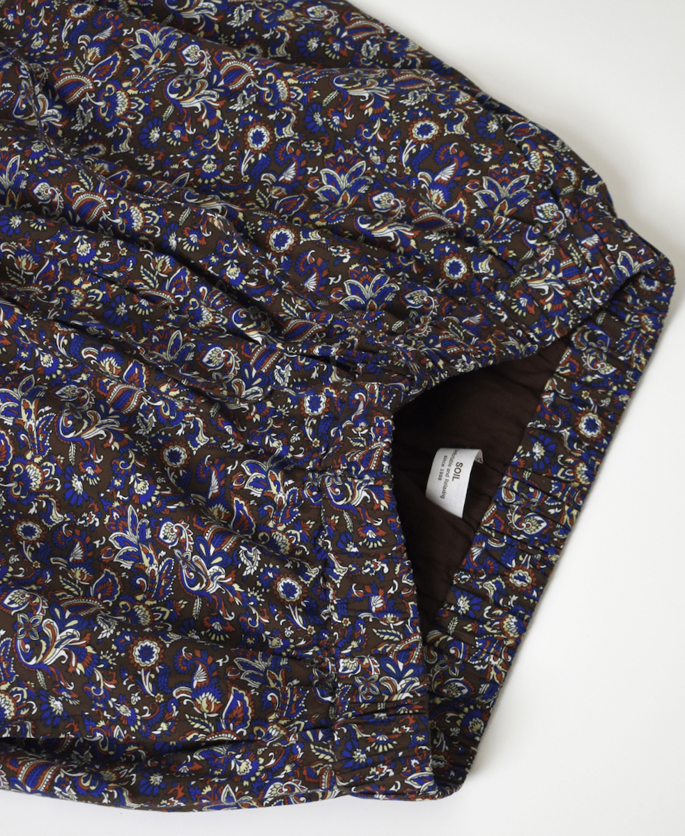 NSL25555(パンツ) 40s POPLIN MEDIUM FLOWER PRINT TAPERED EASY PANTS