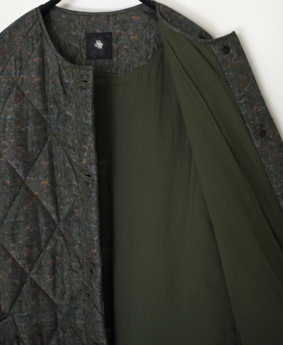 NMDS25571(コート) PADDED BANGALORE SILK PAISLEY PRINT C-NECK FRONT BUTTON COAT