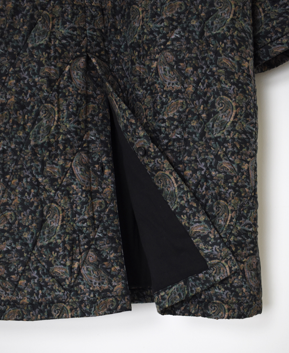 NMDS25571(コート) PADDED BANGALORE SILK PAISLEY PRINT C-NECK FRONT BUTTON COAT