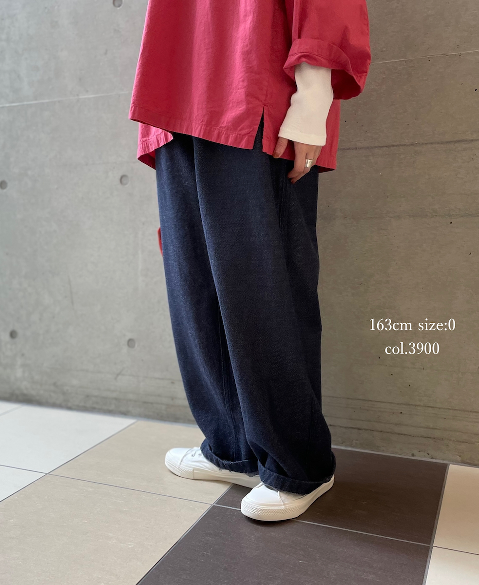 ISNAM2573(パンツ) WOOL COTTON TWILL ADJUSTER TACK PANTS WITH SUSPENDERS