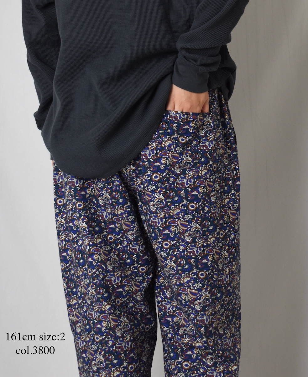 NSL25555(パンツ) 40s POPLIN MEDIUM FLOWER PRINT TAPERED EASY PANTS