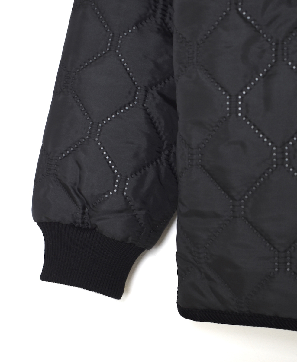 NAM2561PP(ジャケット) PLAIN POLYESTERxPLAIN POLYESTER HEAT QUILT OVERSIZED HOODED JACKET WITH RIBBED CUFF