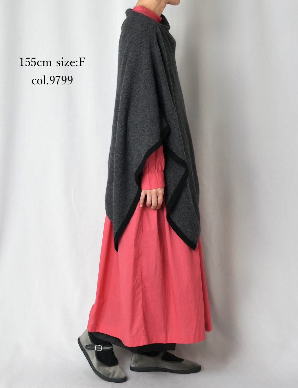 CNMDS1771P(ポンチョ) 12GG WOOL CASHMERE PLAIN PONCHO
