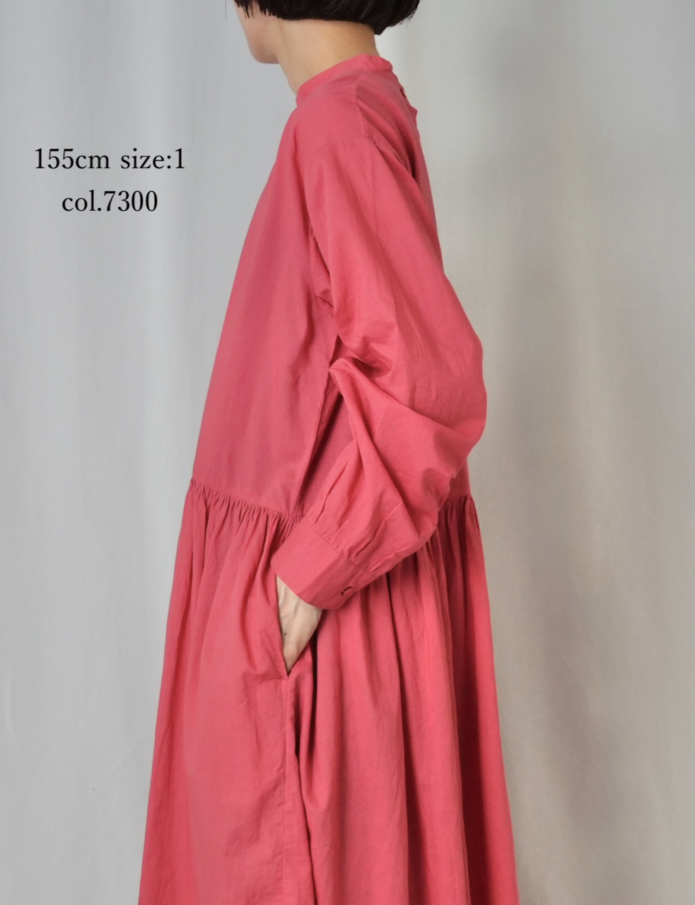 NMDS25524(ワンピース) 60s ORGANIC CAMBRIC PLAIN BACK OPENING STAND COLLAR DRESS