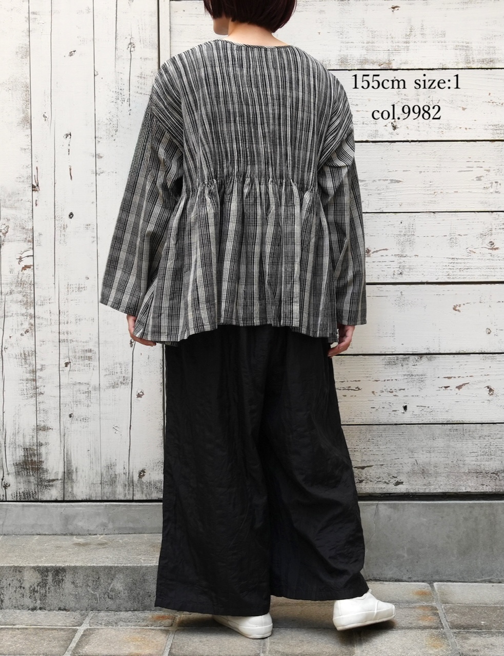 NMDS25592(シャツ) WOOL COTTON CHECK CREW-NECK BUTTON SHIRT WITH PINTUCK