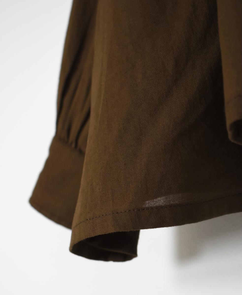 NSL25602(シャツ) 60s COTTON TWILL PLAIN TAI GATHERED FRONT SHIRT