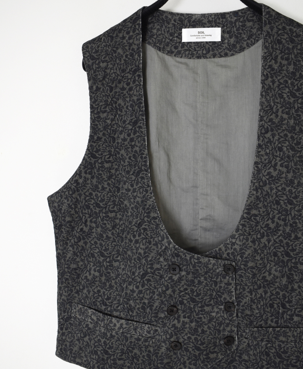 NSL25583(ベスト) CORDUROY SMALL FLOWER PRINT U-NECK VEST WITH SIDE SLIT