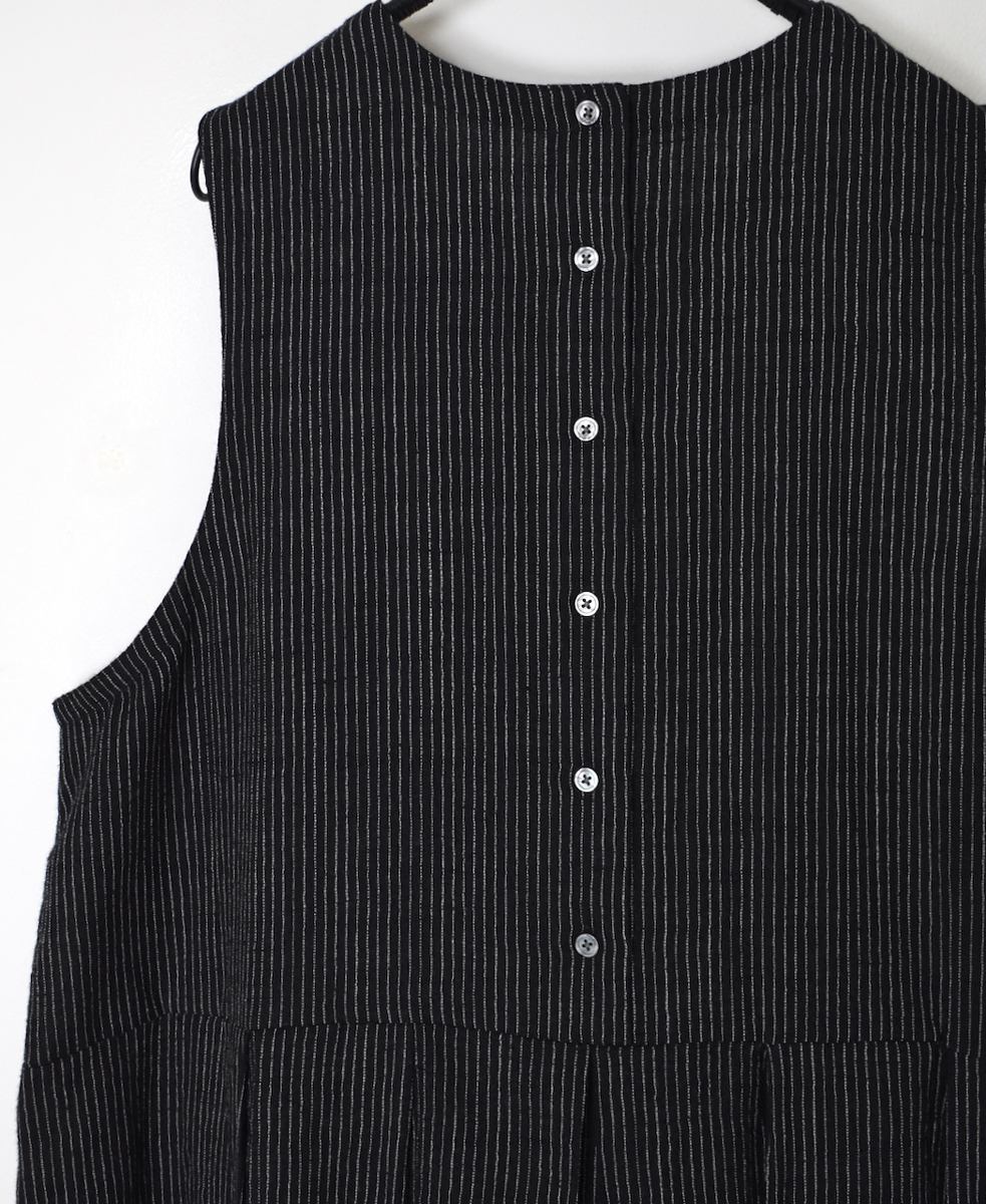 INSL25713(ワンピース) WOOL/LINEN STRIPE CREW-NECK PLEATS NO/SL DRESS