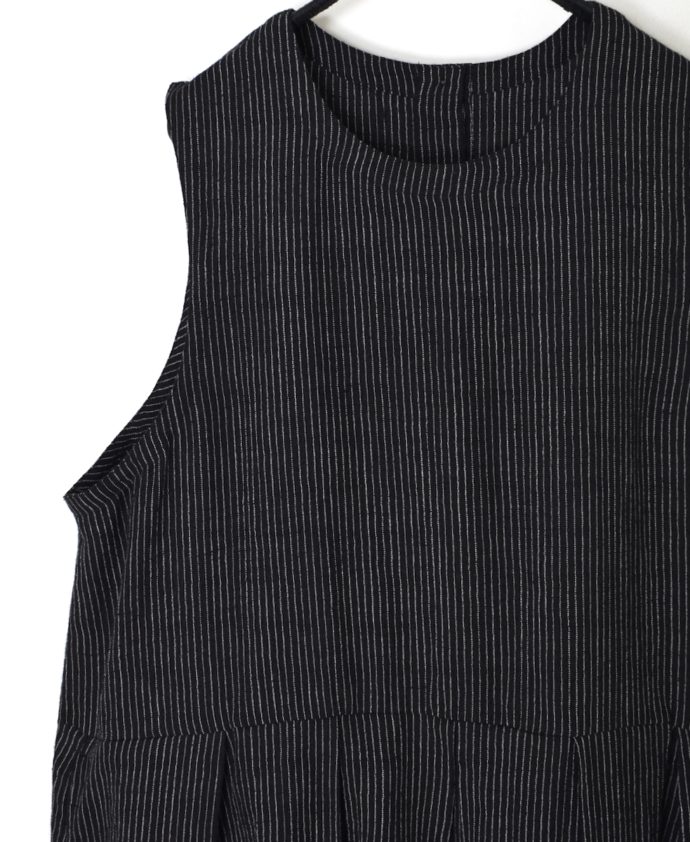 INSL25713(ワンピース) WOOL/LINEN STRIPE CREW-NECK PLEATS NO/SL DRESS