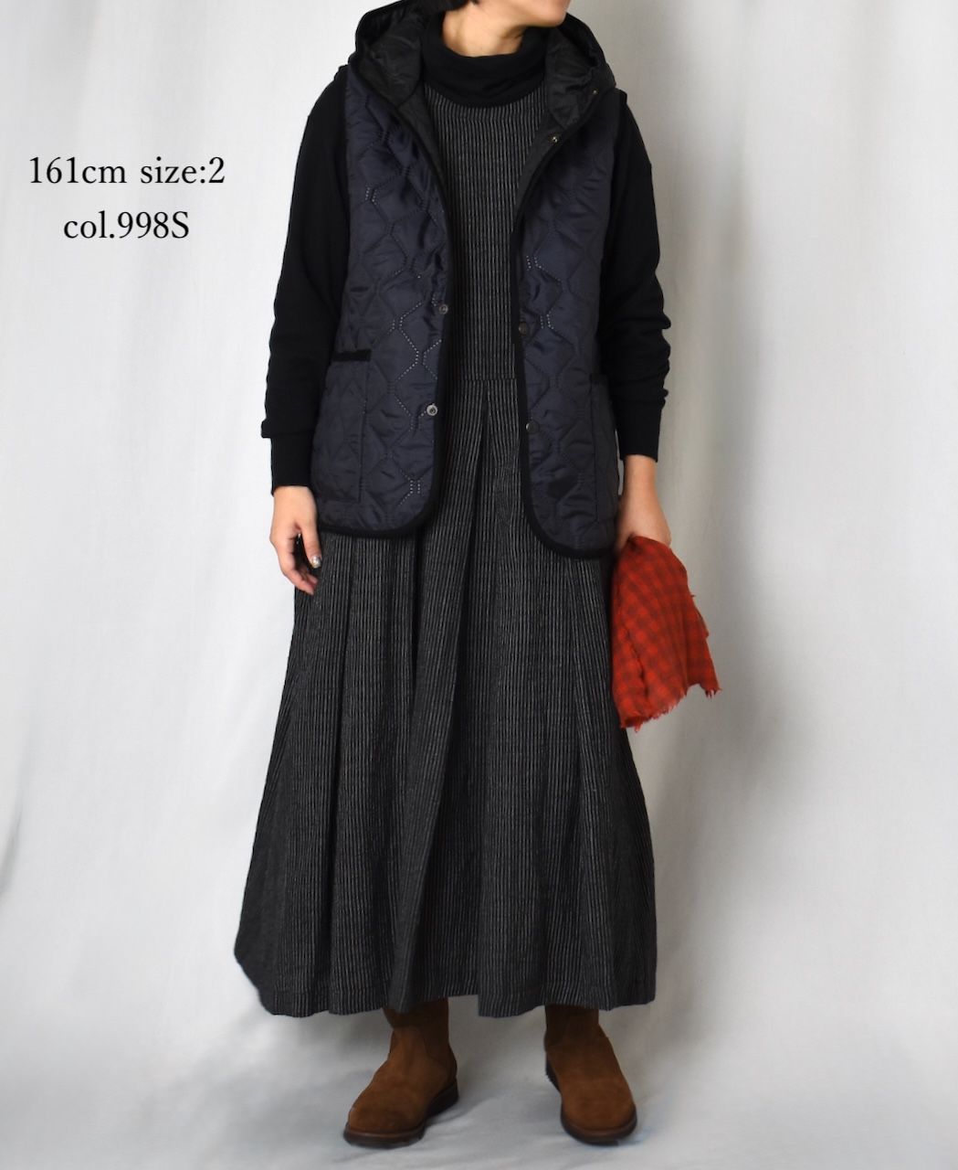 INSL25713(ワンピース) WOOL/LINEN STRIPE CREW-NECK PLEATS NO/SL DRESS