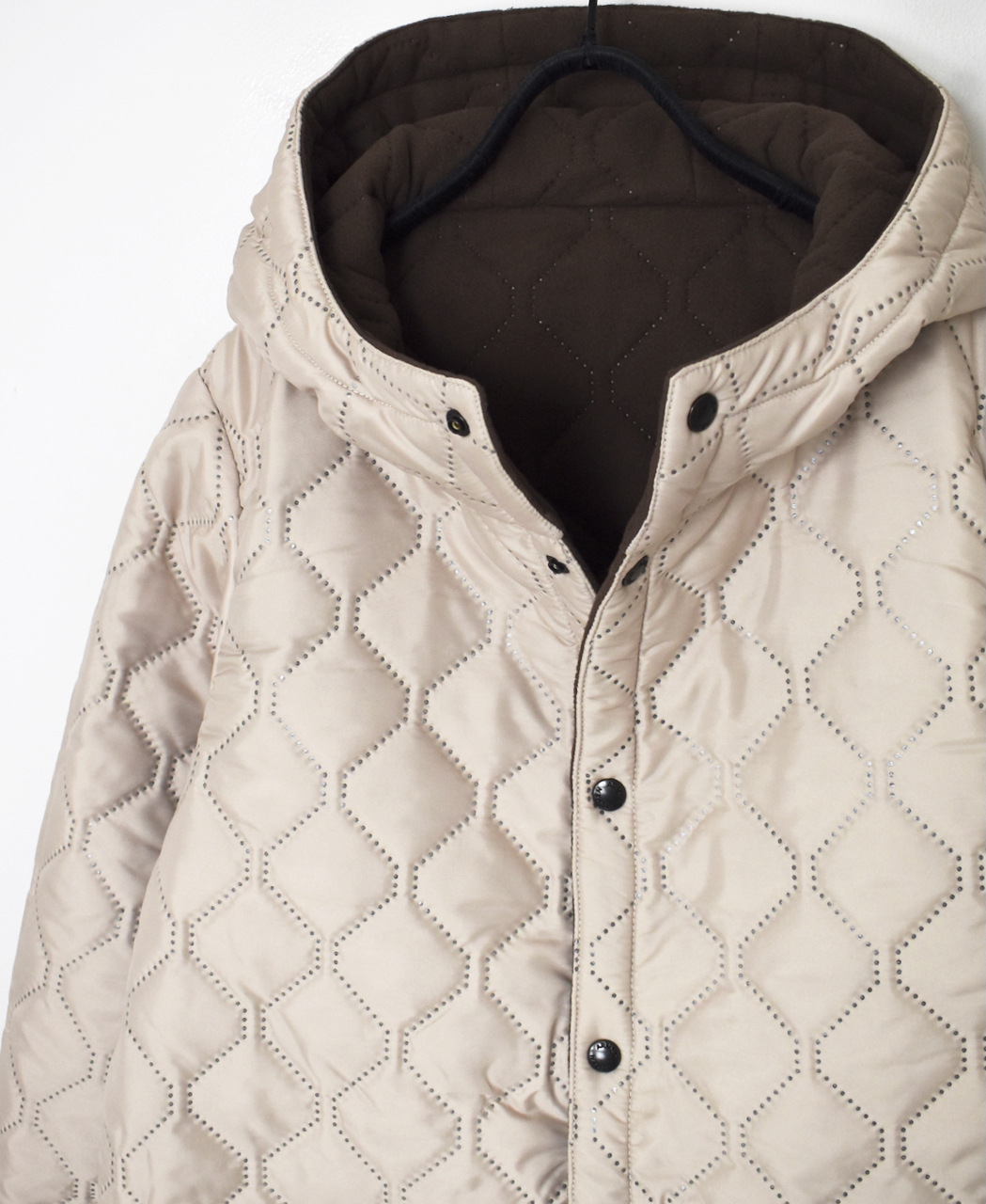 NAM2554(コート) PLAIN POLYESTER×FREECE HEAT QUILT REVERSIBLE HIGH COLLAR HOODED COAT
