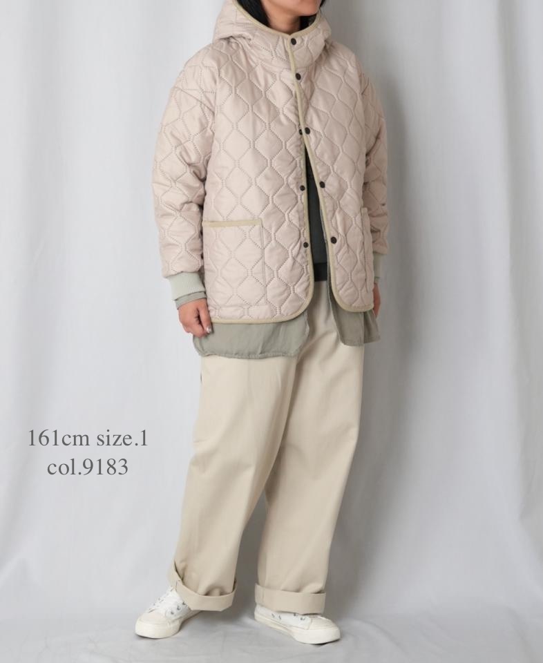 NAM2561PP(ジャケット) PLAIN POLYESTERxPLAIN POLYESTER HEAT QUILT OVERSIZED HOODED JACKET WITH RIBBED CUFF