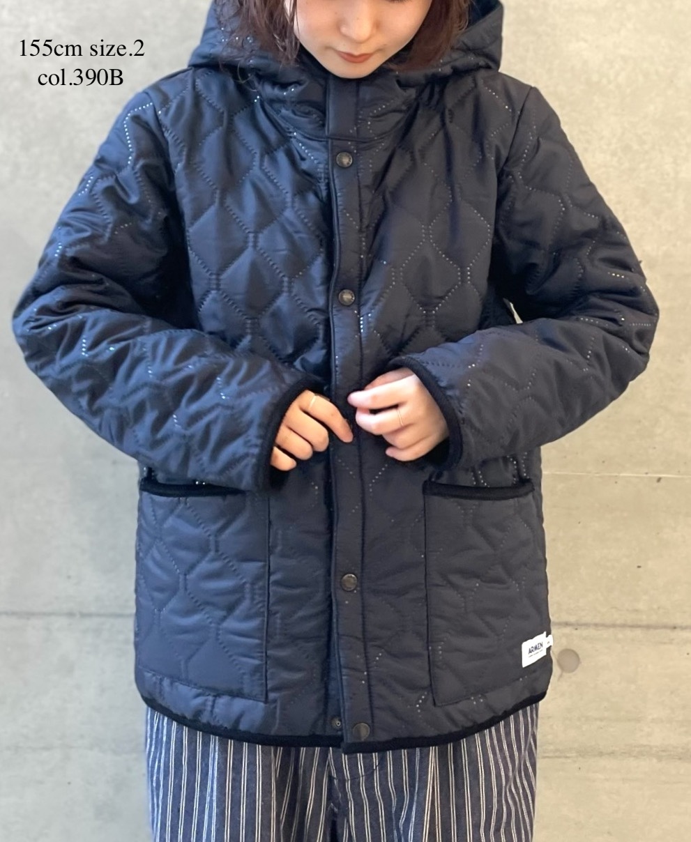 NAM2556(ジャケット) PLAIN POLYESTER×FREECE HEAT QUILT REVERSIBLE HIGH COLLAR HOODED JACKET