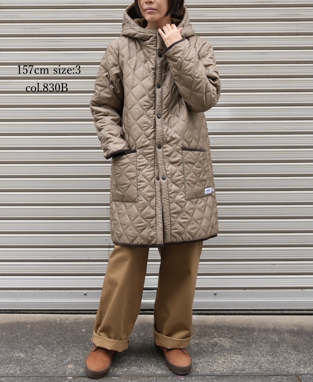 NAM2554(コート) PLAIN POLYESTER×FREECE HEAT QUILT REVERSIBLE HIGH COLLAR HOODED COAT
