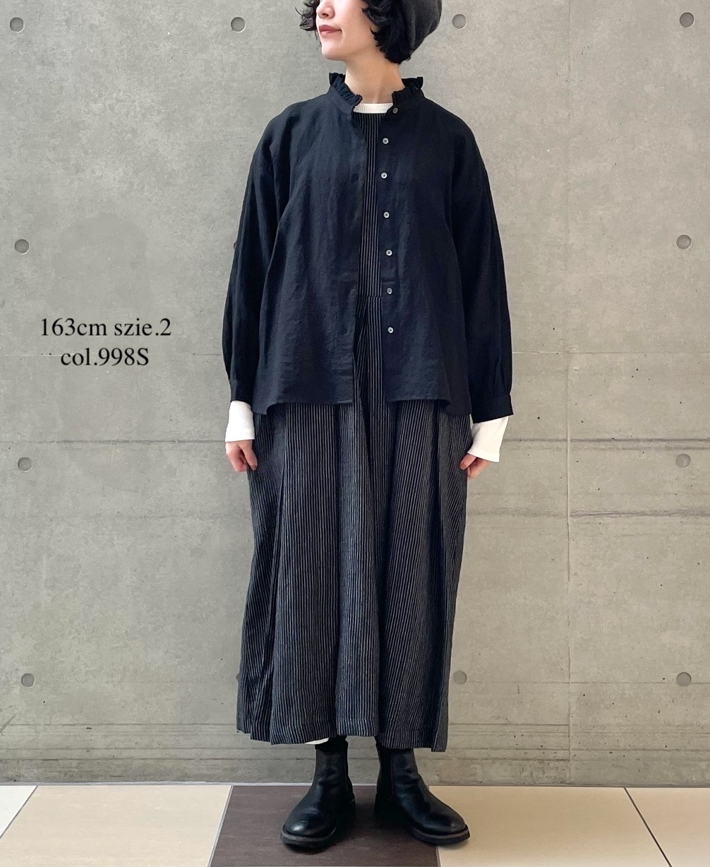 INSL25713(ワンピース) WOOL/LINEN STRIPE CREW-NECK PLEATS NO/SL DRESS