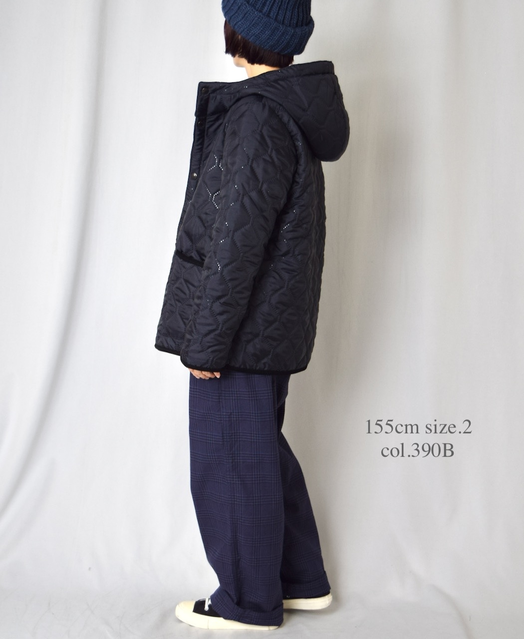 NAM2556(ジャケット) PLAIN POLYESTER×FREECE HEAT QUILT REVERSIBLE HIGH COLLAR HOODED JACKET