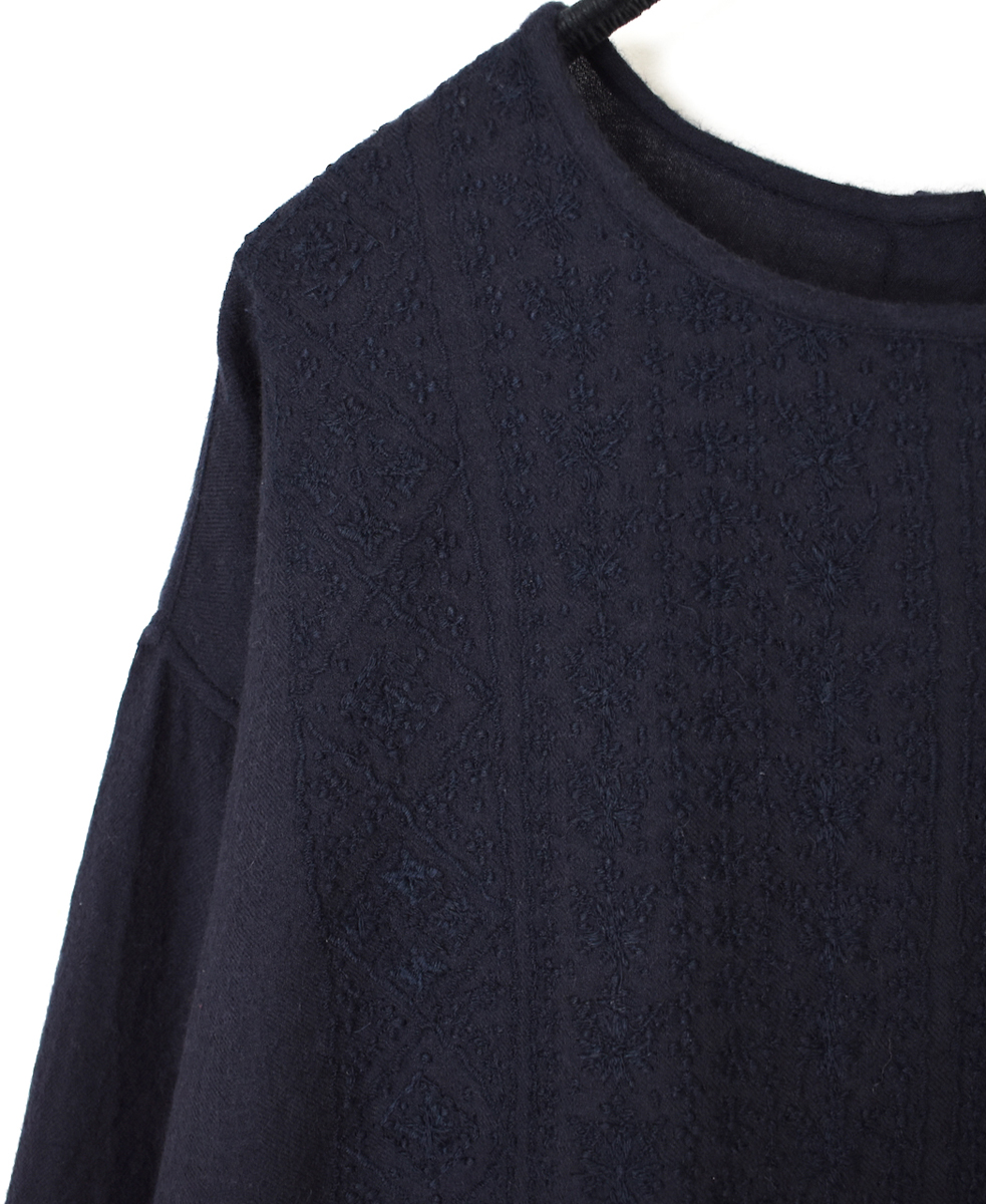 NMDS25603(シャツ) BOILED WOOL PLAIN BACK OPENING CREW-NECK EMB SHIRT