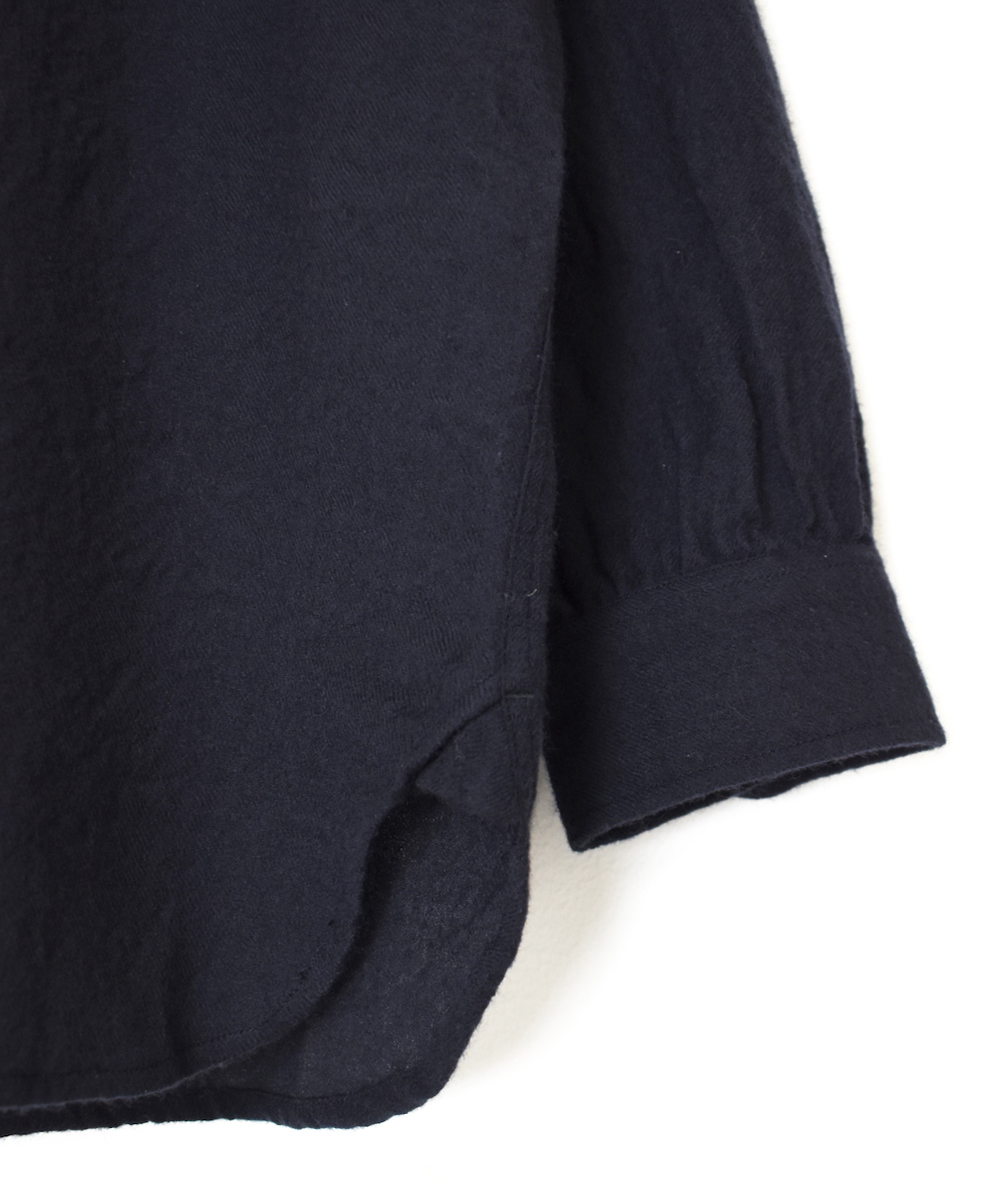NMDS25603(シャツ) BOILED WOOL PLAIN BACK OPENING CREW-NECK EMB SHIRT