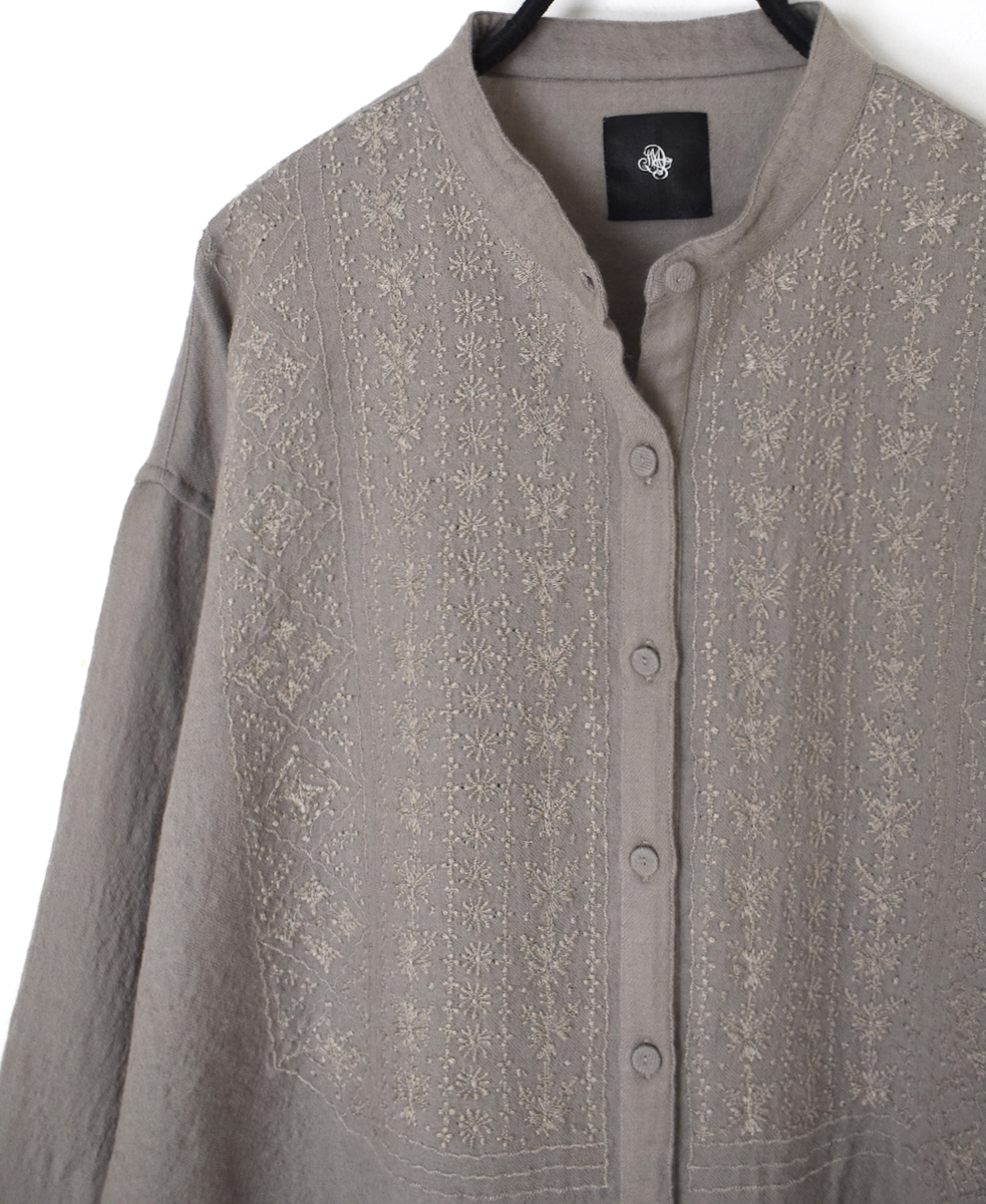 NMDS25601(シャツ) BOILED WOOL PLAIN BANDED COLLAR EMB SHIRT